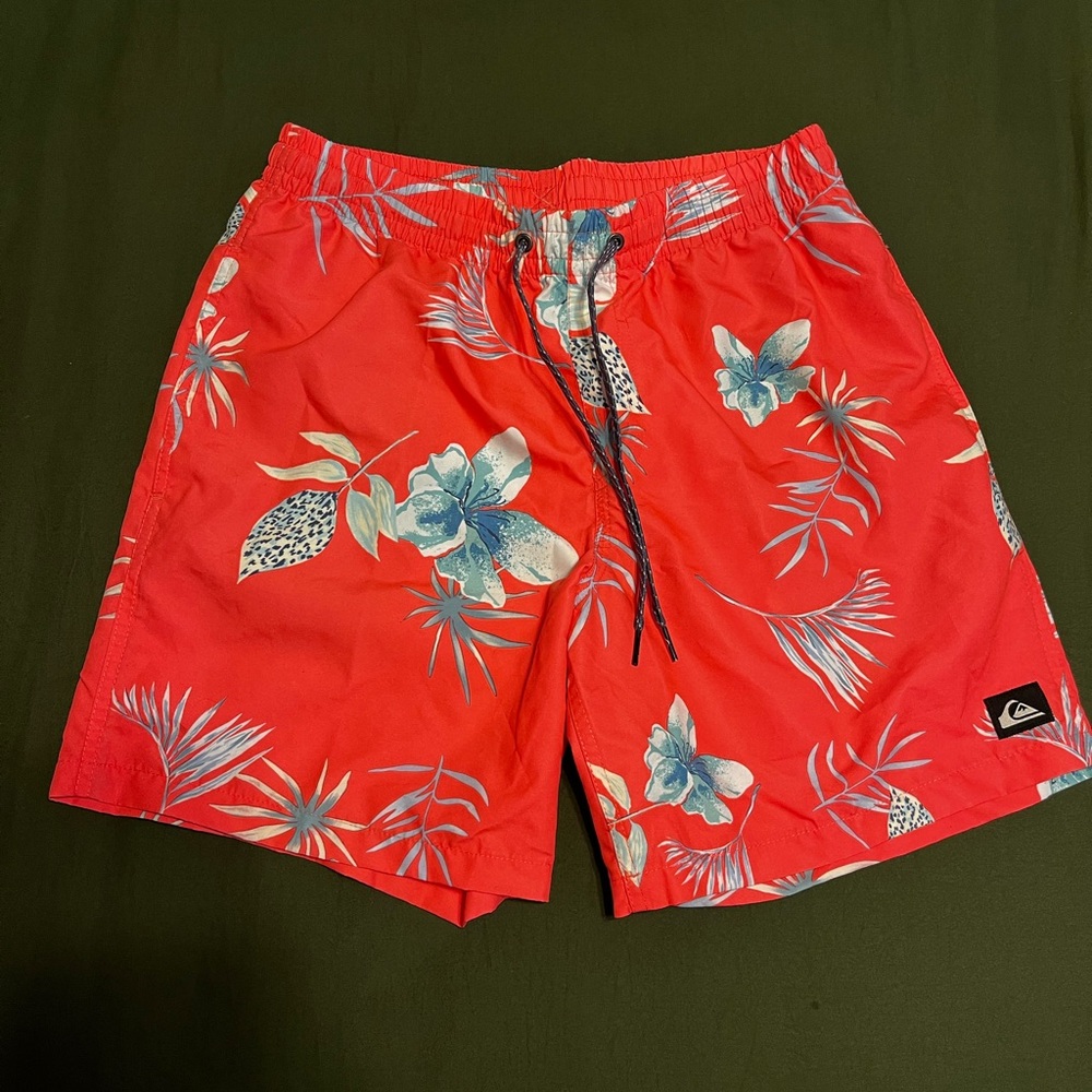 Quiksilver Men's Floral Volley Shorts